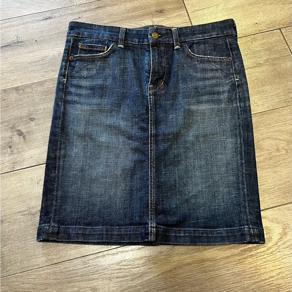 Citizens of Humanity stretch denim skirt size 28. Nwot - Picture 4 of 7